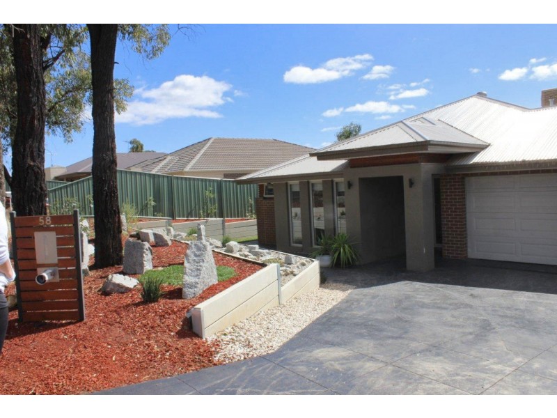 58 Queen Street, Kangaroo Flat VIC 3555