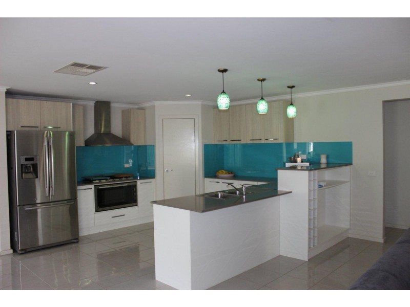 58 Queen Street, Kangaroo Flat VIC 3555