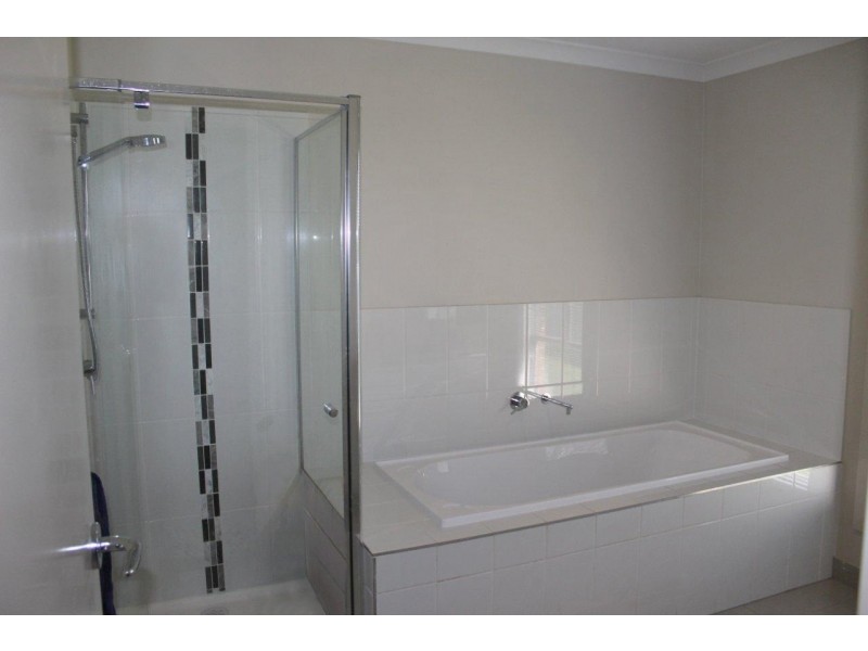 58 Queen Street, Kangaroo Flat VIC 3555