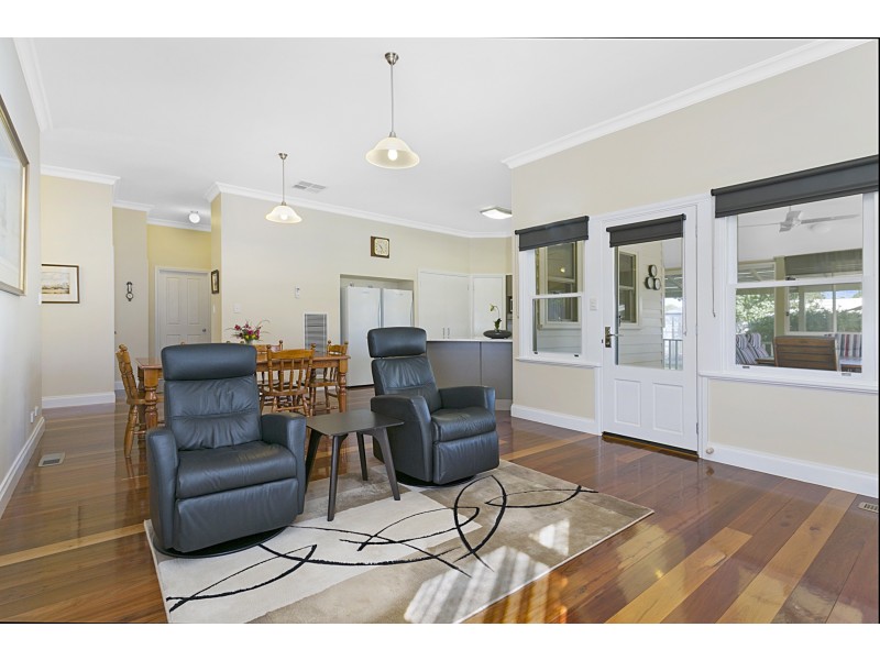 78 Echuca Road, Rochester VIC 3561