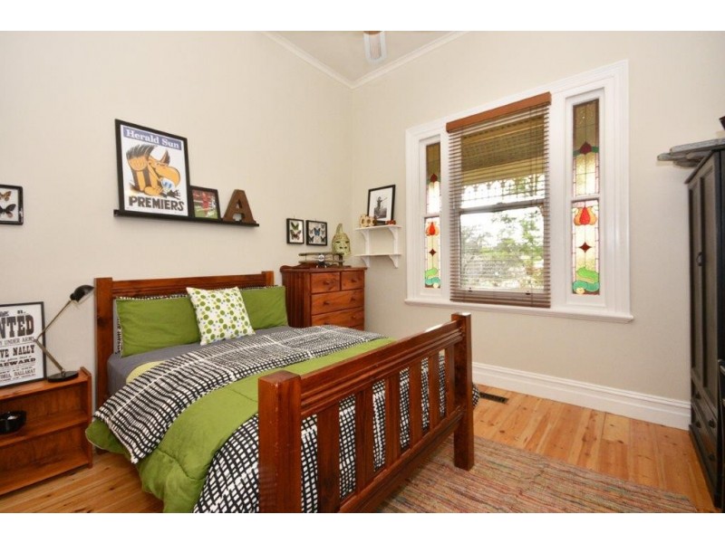 365 Eaglehawk Road, California Gully VIC 3556