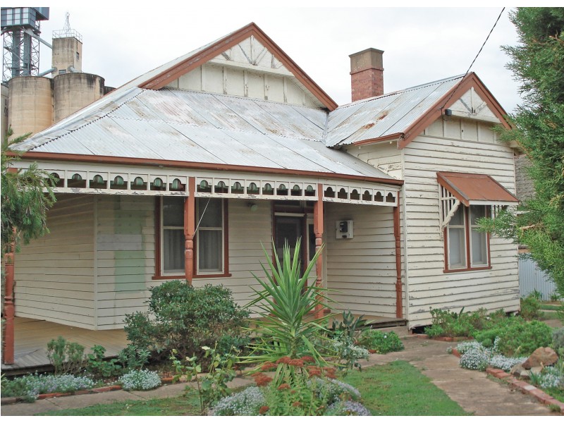 105 High Street, Charlton VIC 3525