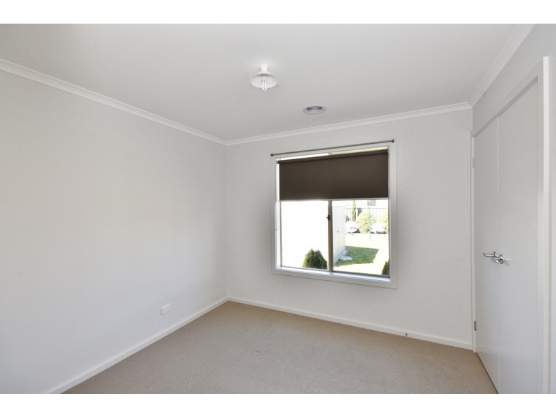 242 Station Street, Epsom VIC 3551