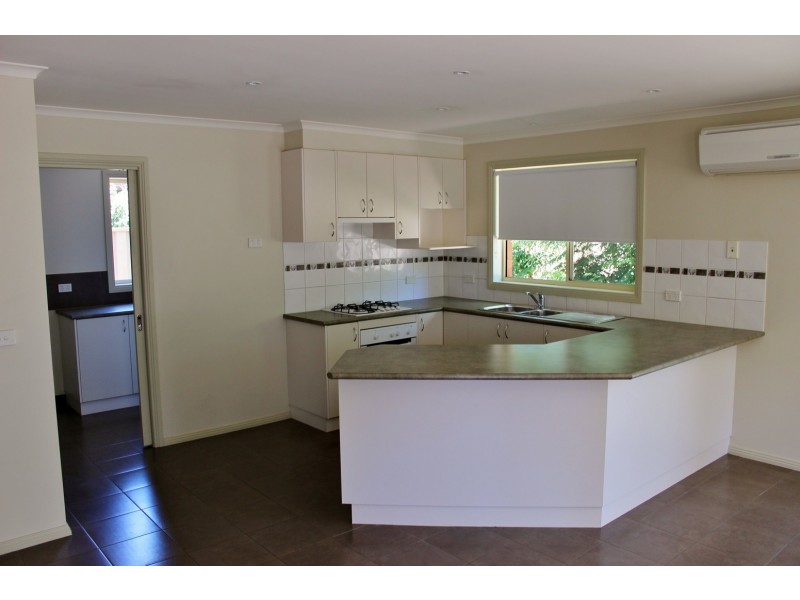 7B White Street, Kennington VIC 3550