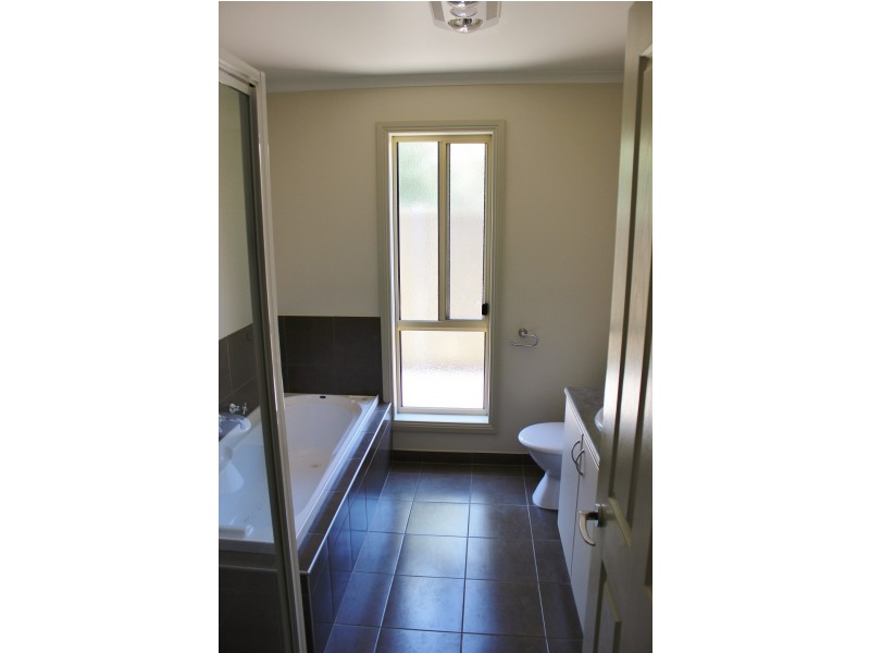 7B White Street, Kennington VIC 3550