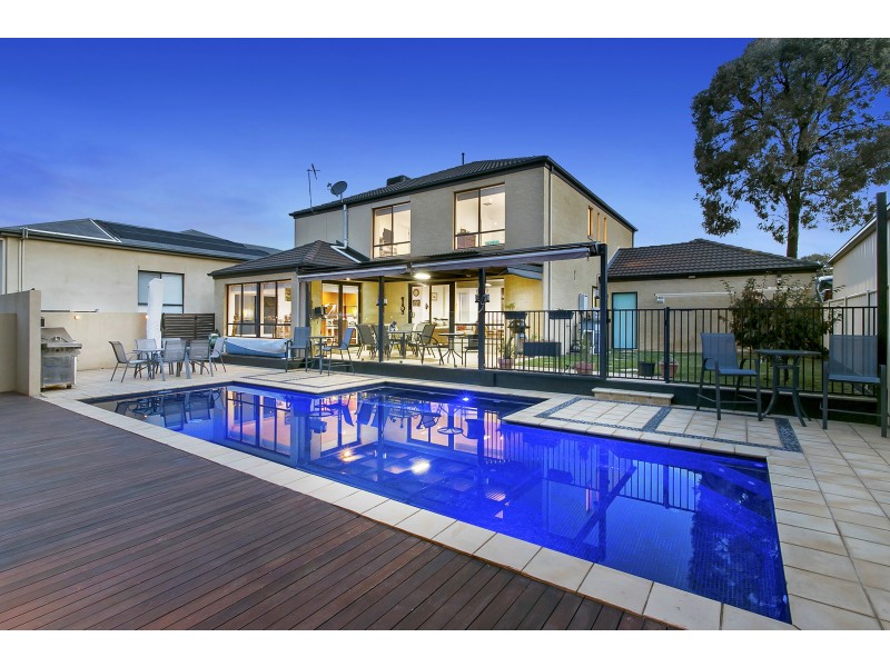 50 Browning Street, Kangaroo Flat VIC 3555