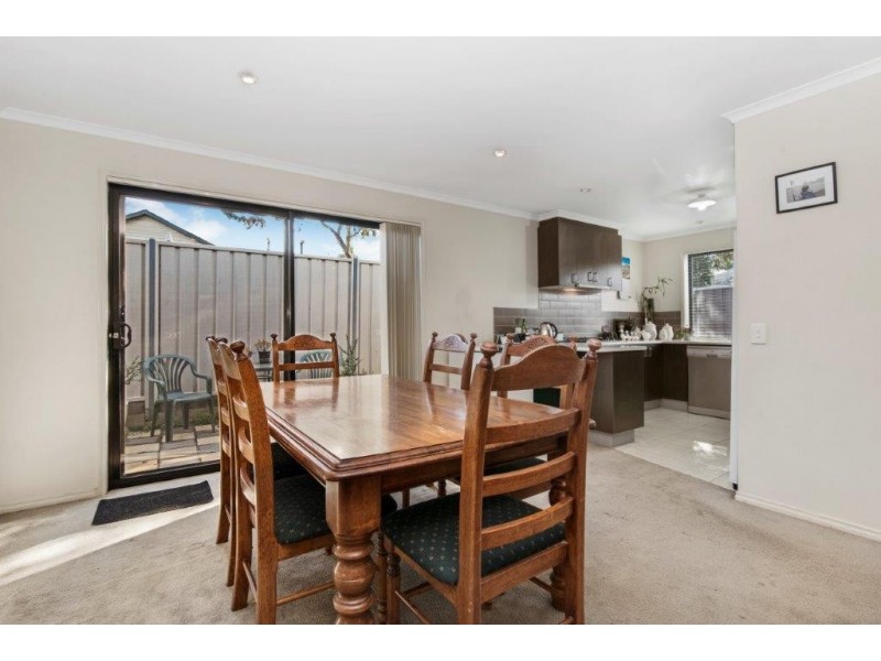 2C Symonds Street, Golden Square VIC 3555