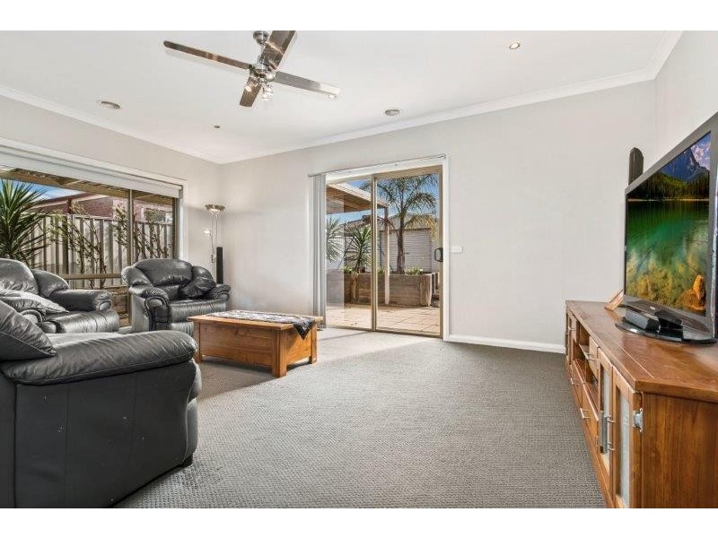 5 Bronze Drive, Kangaroo Flat VIC 3555