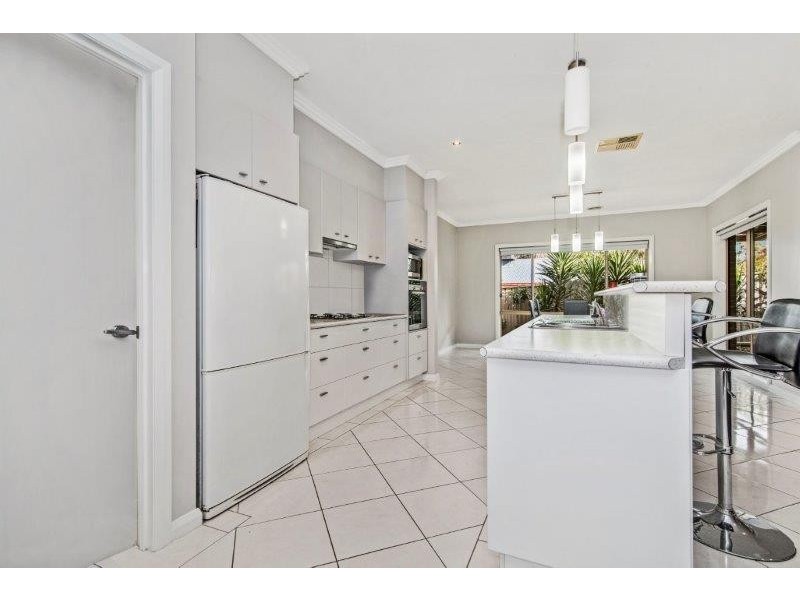 5 Bronze Drive, Kangaroo Flat VIC 3555