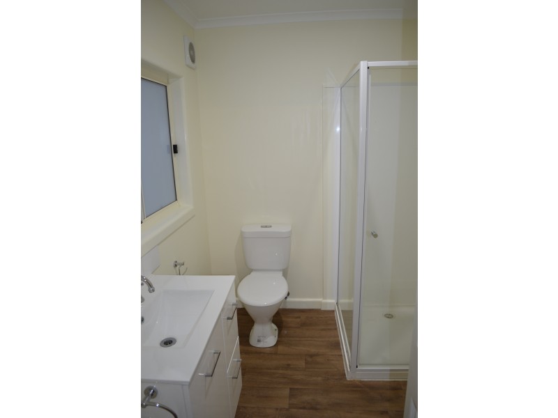 24 Archer Street, Kangaroo Flat VIC 3555