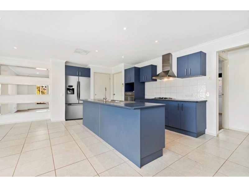 20 Cooba Drive, Epsom VIC 3551