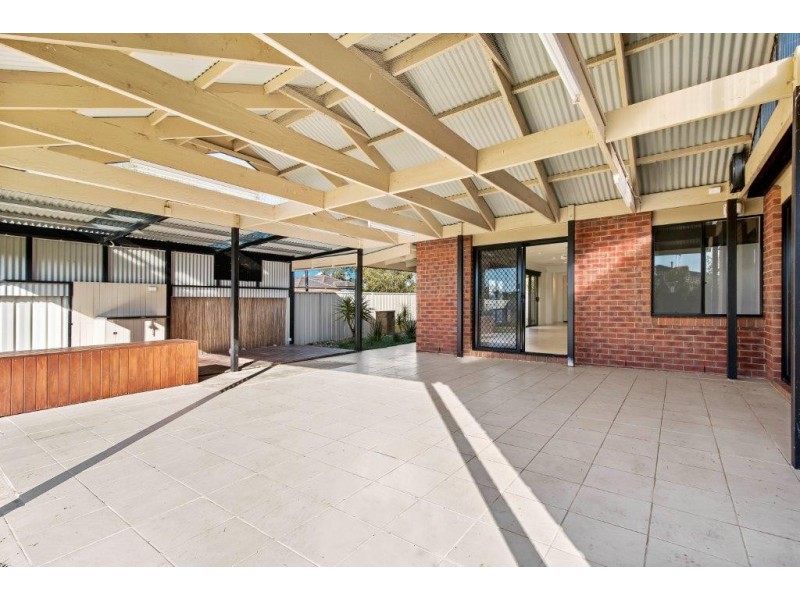 20 Cooba Drive, Epsom VIC 3551