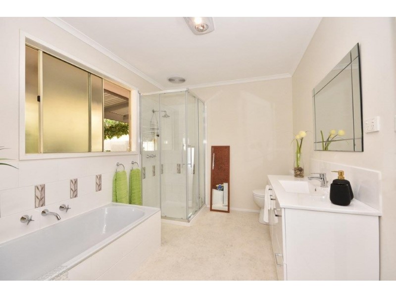 112 Playfair Street, Eddington VIC 3472