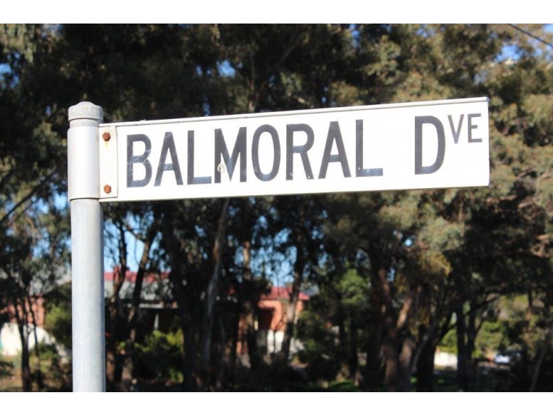 28 Balmoral Drive, Golden Square VIC 3555