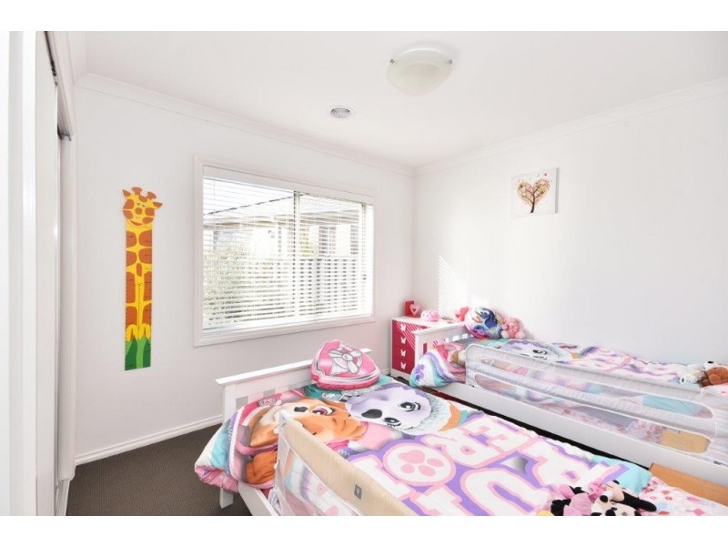 2 Autumn Close, Huntly VIC 3551