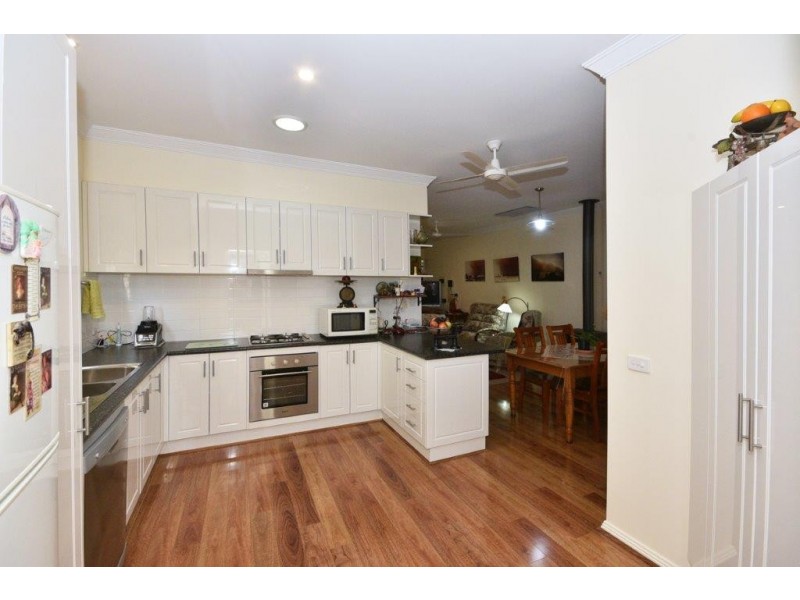 12/31 Furness Street, Kangaroo Flat VIC 3555