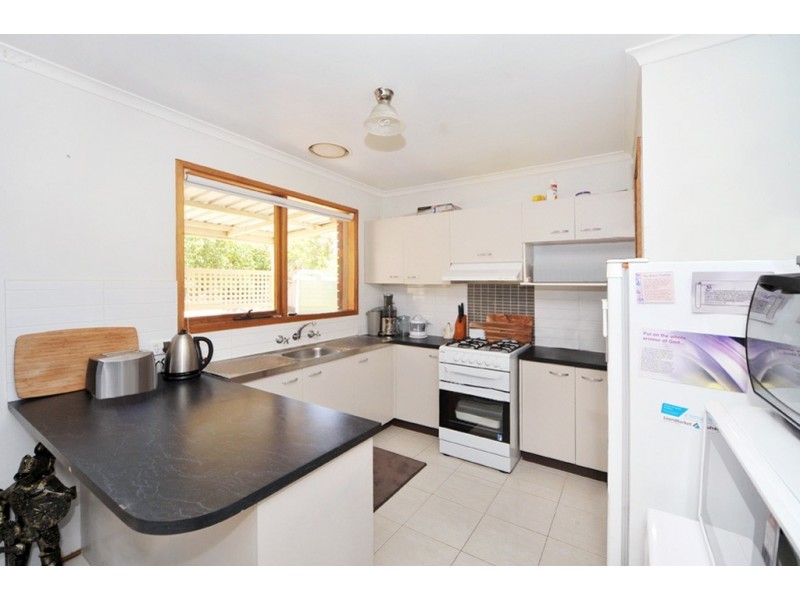 28 Aspinall Street, Golden Square VIC 3555