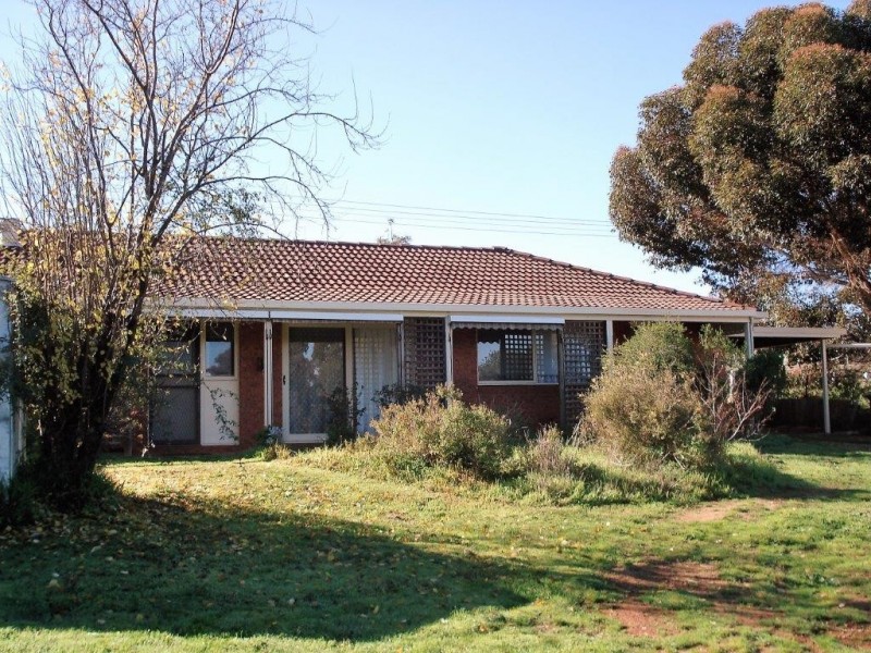 Waitchie Street, Wedderburn VIC 3518