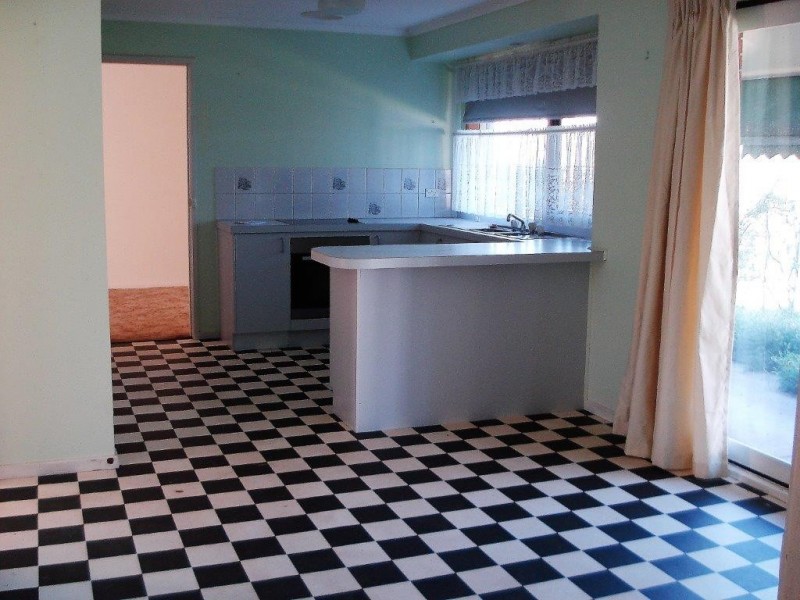 Waitchie Street, Wedderburn VIC 3518
