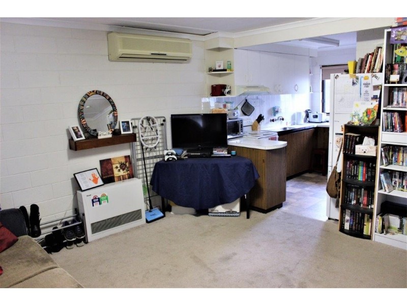 1/114 Wood Street, California Gully VIC 3556