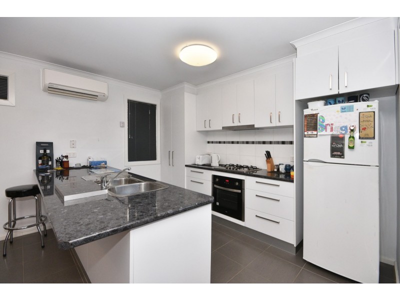 2/10A Haggar Street, Eaglehawk VIC 3556