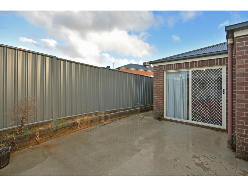 2/10A Haggar Street, Eaglehawk VIC 3556
