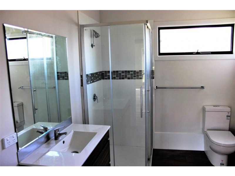 8-12 Butler Lane, Inglewood VIC 3517