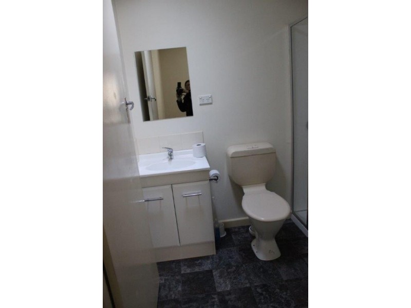 197 High Street, Kangaroo Flat VIC 3555