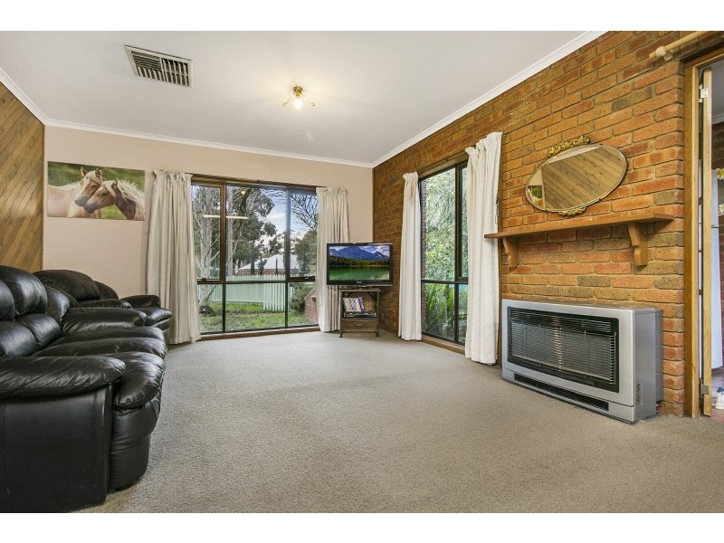 110 Macdougall Road, Golden Square VIC 3555