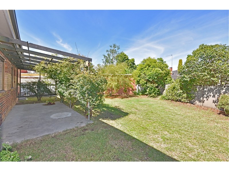 192 High Street, Kangaroo Flat VIC 3555
