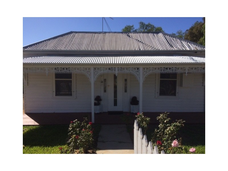 16 Arnold Road, Bridgewater VIC 3516