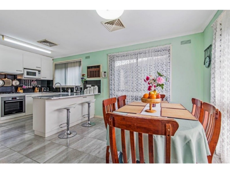 10 Walls Street, Eaglehawk VIC 3556