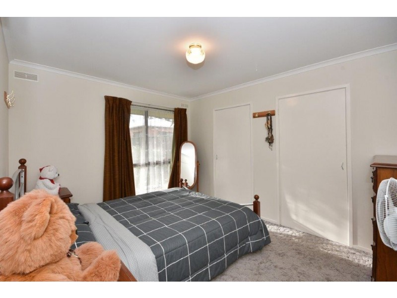 110 Crusoe Road, Kangaroo Flat VIC 3555