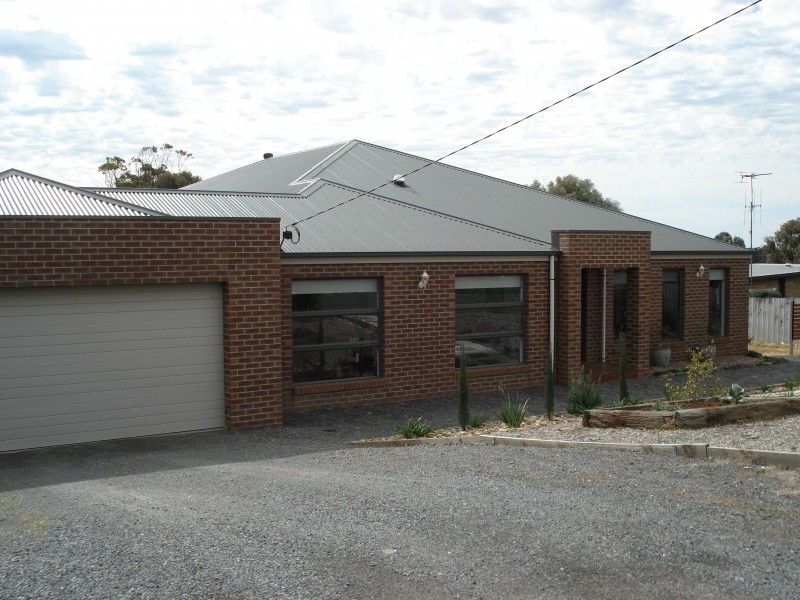 20 View Street, Charlton VIC 3525