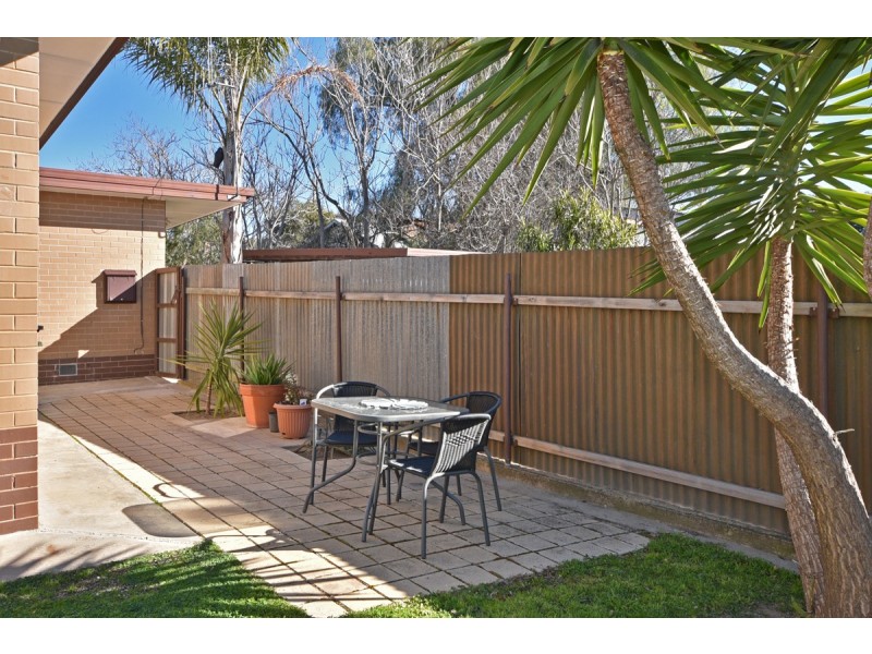 2/4 Trotter Lane, Ironbark VIC 3550