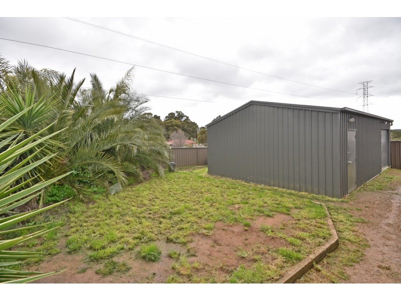 16 Soldatos Drive, Golden Square VIC 3555