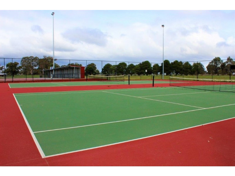 Burke Street, Newbridge VIC 3551