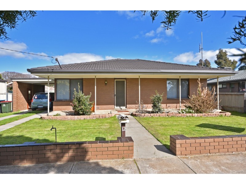 12 Camp Street, Kangaroo Flat VIC 3555