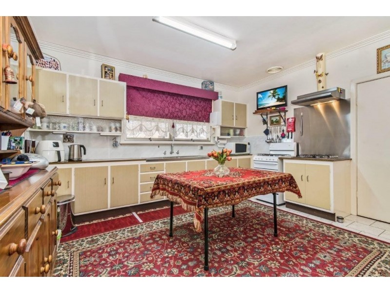 12 Grace Street, White Hills VIC 3550