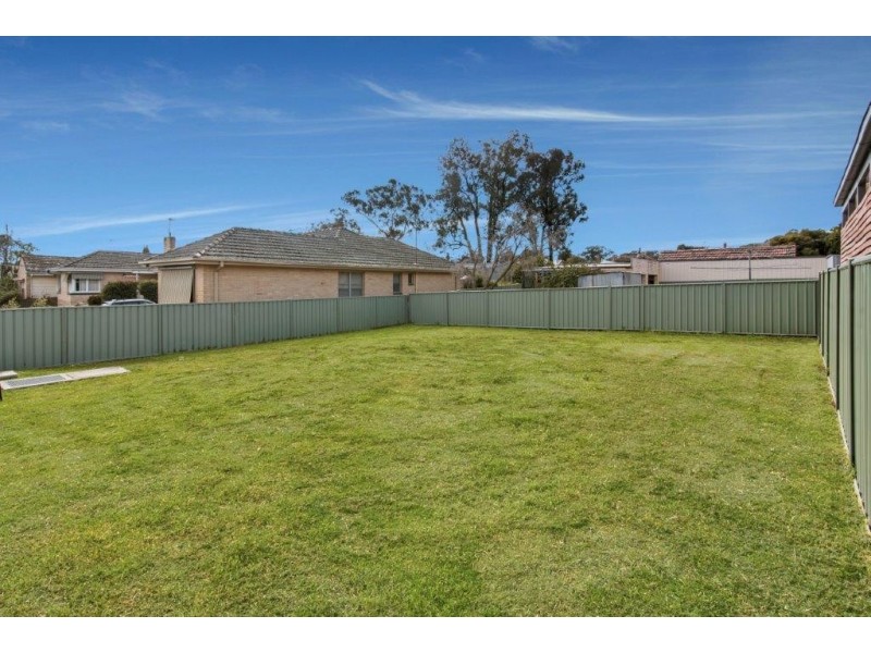 16 Thompson Crescent, Kennington VIC 3550