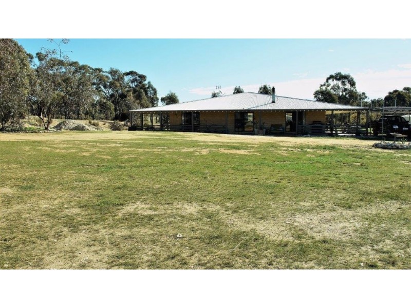 397 Stuart Mill Road, Dunolly VIC 3472
