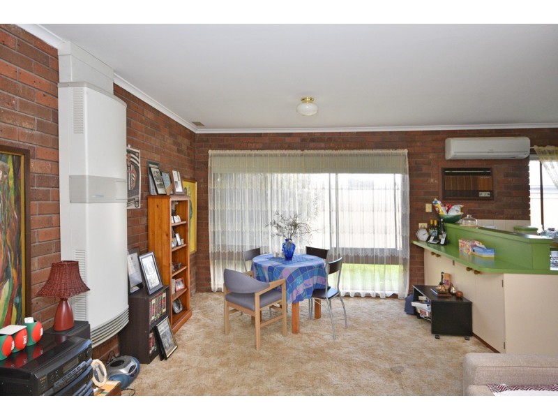 8/12 Ligar Street, Kennington VIC 3550