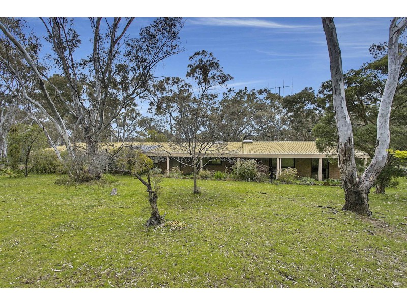 81 Forest Drive, Heathcote VIC 3523