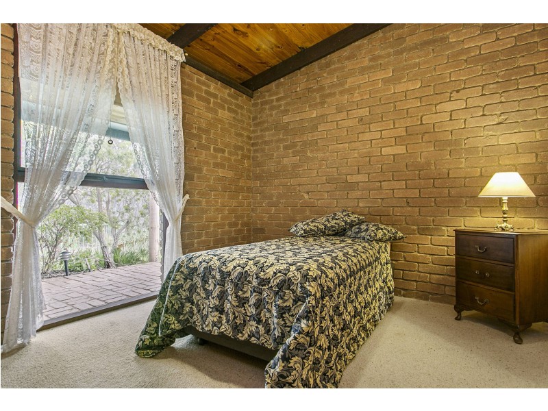 81 Forest Drive, Heathcote VIC 3523