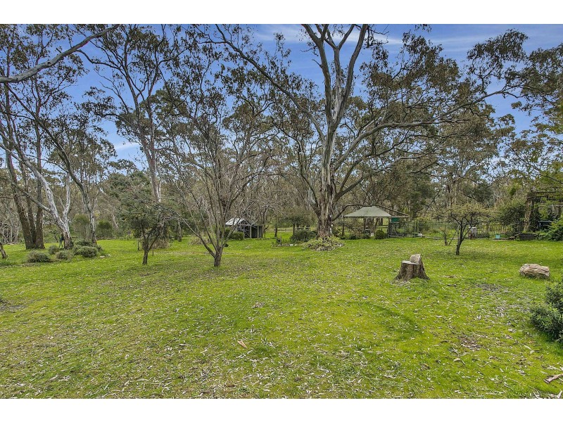 81 Forest Drive, Heathcote VIC 3523