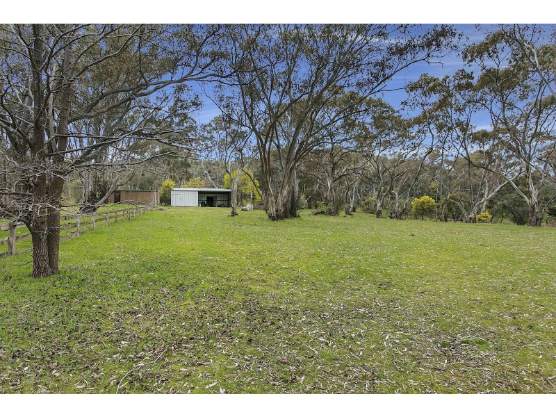 81 Forest Drive, Heathcote VIC 3523