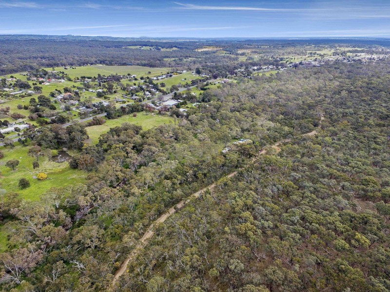 81 Forest Drive, Heathcote VIC 3523