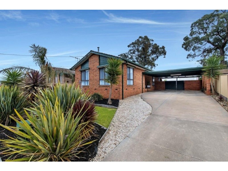 55 Gill Avenue, California Gully VIC 3556