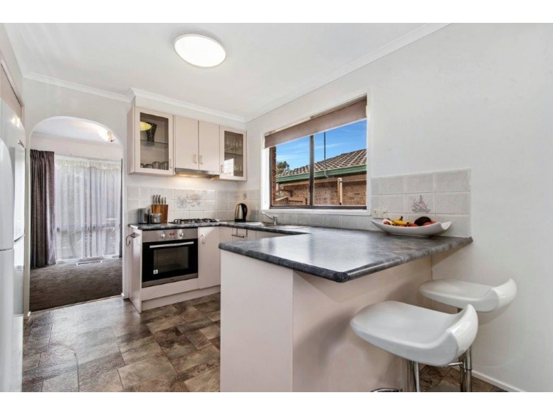 55 Gill Avenue, California Gully VIC 3556