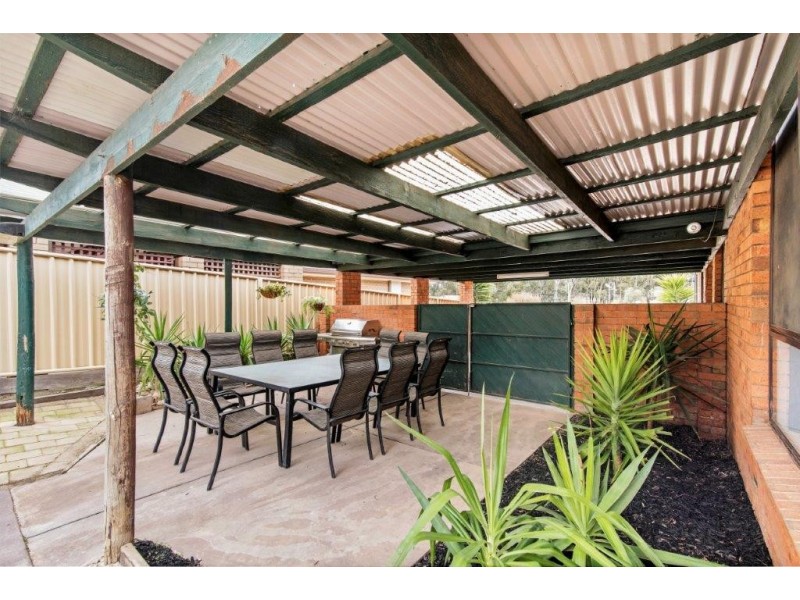 55 Gill Avenue, California Gully VIC 3556